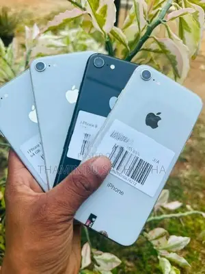 Apple iPhone 8 (Used)