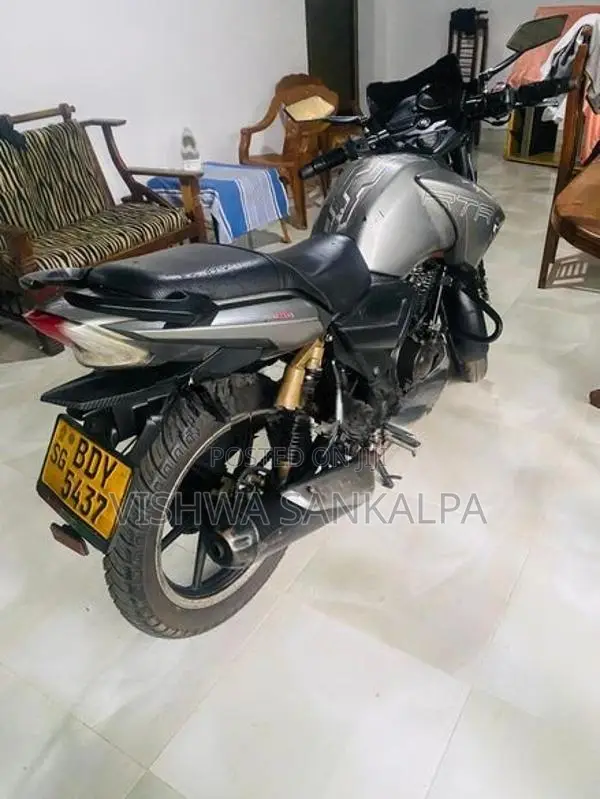 TVS Apache 2015