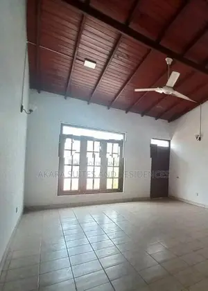 10.3 Perches - Unfurnished House for Rent HL49962 Colombo 05