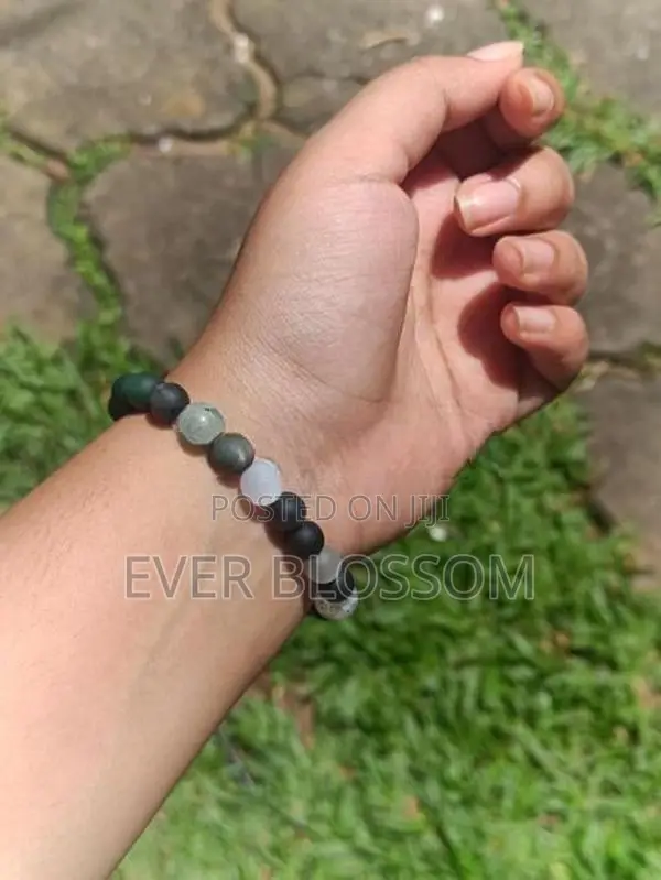 bead bracelet