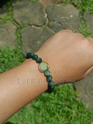bead bracelet