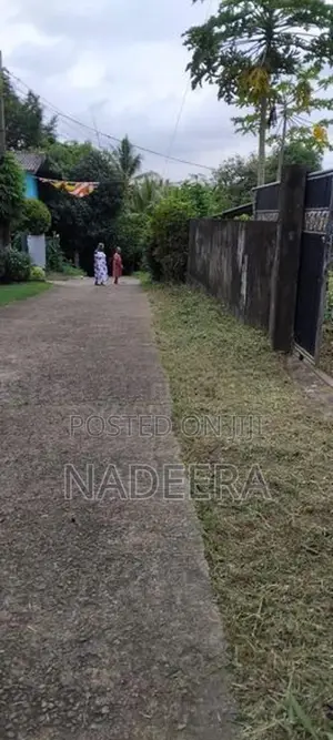 Land for Sale Kadawatha, Mawaramandiya
