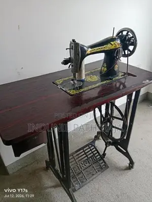 Singer Sewing Machine