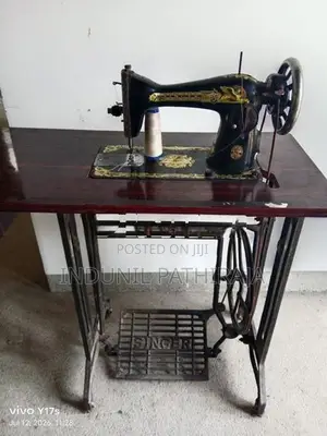 Singer Sewing Machine