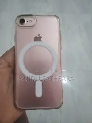 Apple iPhone 7 (Used)