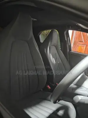 Toyota Yaris X Grade 2025