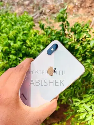 Apple iPhone XS Max 256GB (Used)