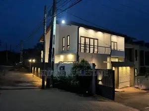 Modern Luxury House For Sale In Polgasovita, Piliyandala