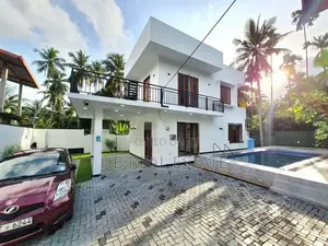 Newly Build Luxury Three Storey House for Sale Kiribathgoda