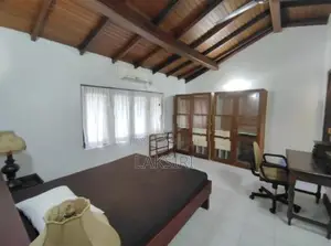 Luxury Fully Furnished Swimming Pool House for Rent Pitakotte Baddagan