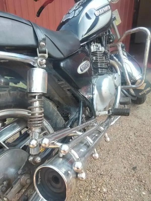 Suzuki GN 125 2014