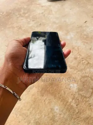 Samsung Galaxy A06 (Used)