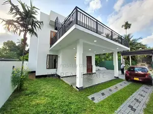 Newly Build Luxury Three Storey House for Sale Kiribathgoda