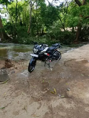 Bajaj Pulsar NS200 2016
