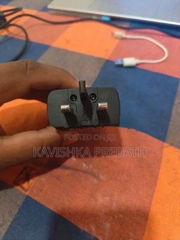 Softlogic 45W Charger