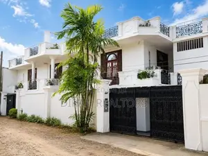 Luxury House for Rent | Colombo 09 (DR-008)