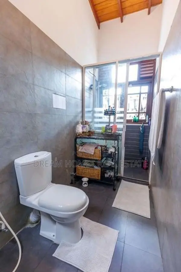 Semi-Furnished House for Rent in Thalawathugoda