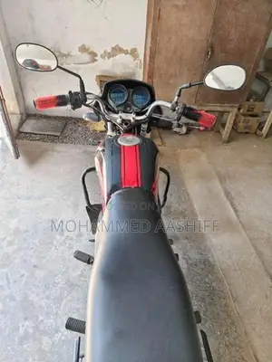 Hero HF Deluxe Self 2016