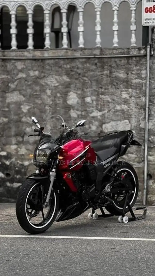 Yamaha FZS V1 2012