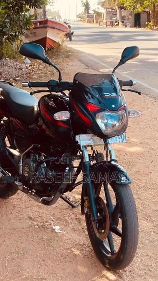 Bajaj Pulsar 150 2017
