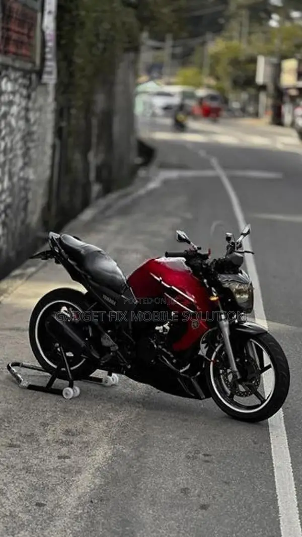 Yamaha FZS V1 2012