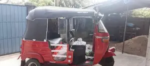 Bajaj RE 1999