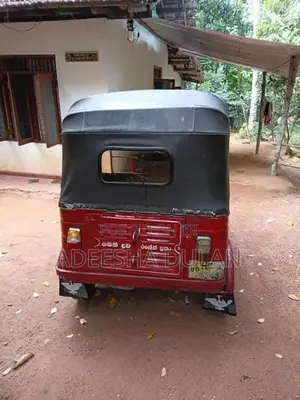 Bajaj RE 2003