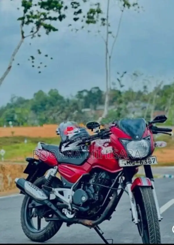 Bajaj Pulsar 180 2005