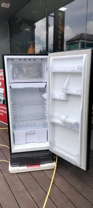 Innovex Refrigerator IDR180S - Single Door