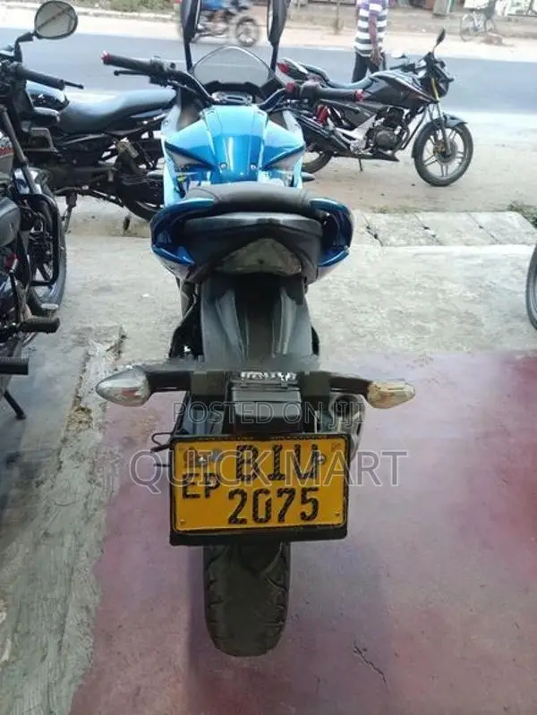 Suzuki Gixxer 2020