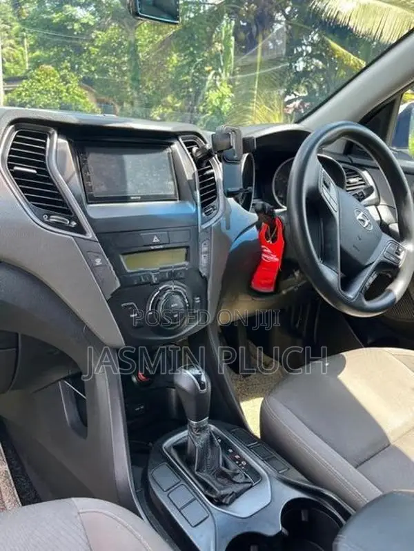 Hyundai Santa Fe 2014