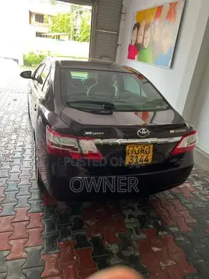 Toyota Premio G Superior 2013