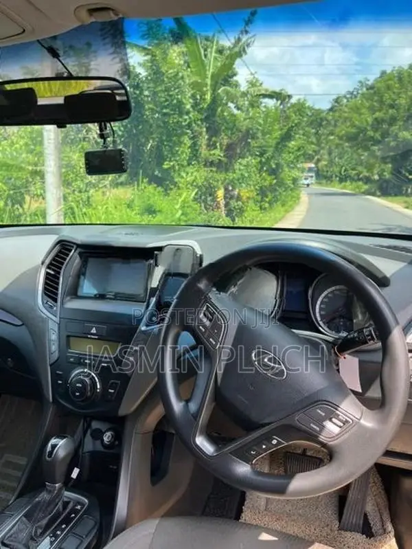 Hyundai Santa Fe 2014