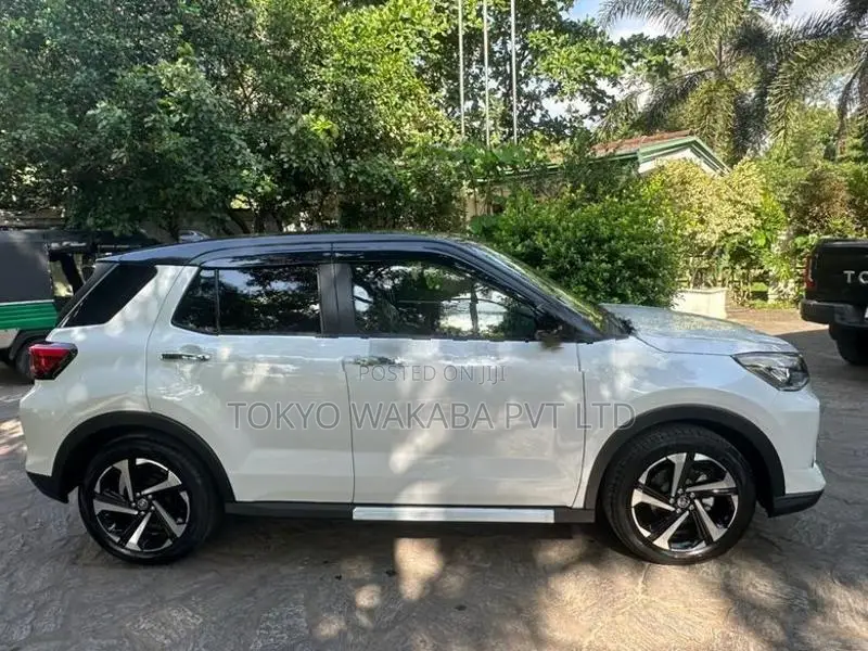 Toyota Raize Hybrid Z Grade BSM 2026