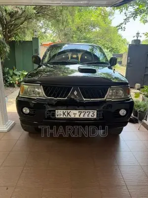 Mitsubishi Montero 2008