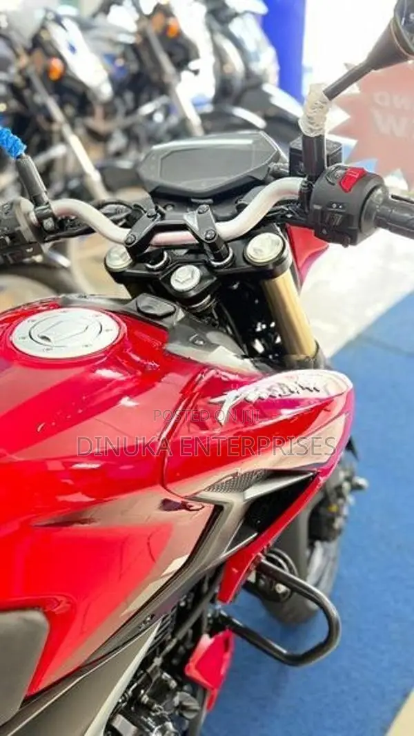 Bajaj Pulsar N160 Premium 2026
