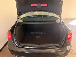 Audi A4 1.8T TFSI 2013