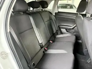 Volkswagen Polo Hights Grade 2023