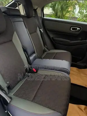 Honda Vezel X HUNT 2025