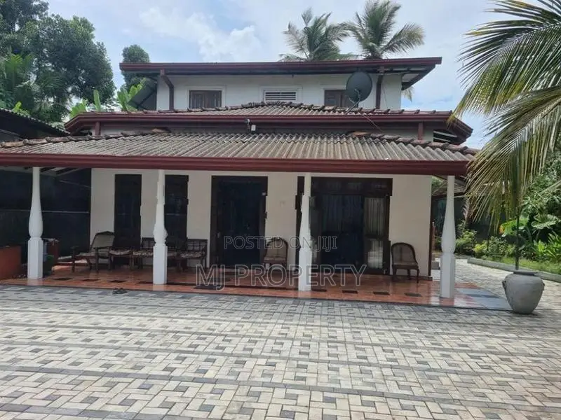 (TS-1047 ) Valuable Two Storey House For Sale in Godagama