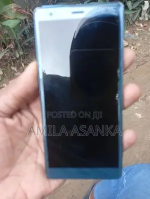 Sony Xperia XZ2 (Used)