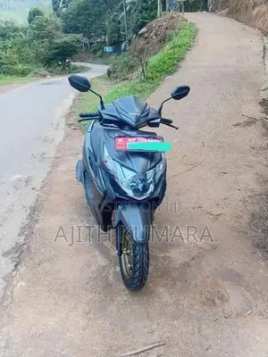 Honda Dio DLX 2026