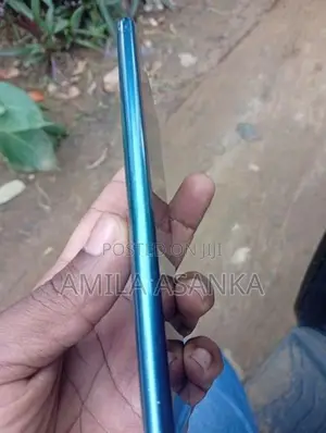 Sony Xperia XZ2 (Used)