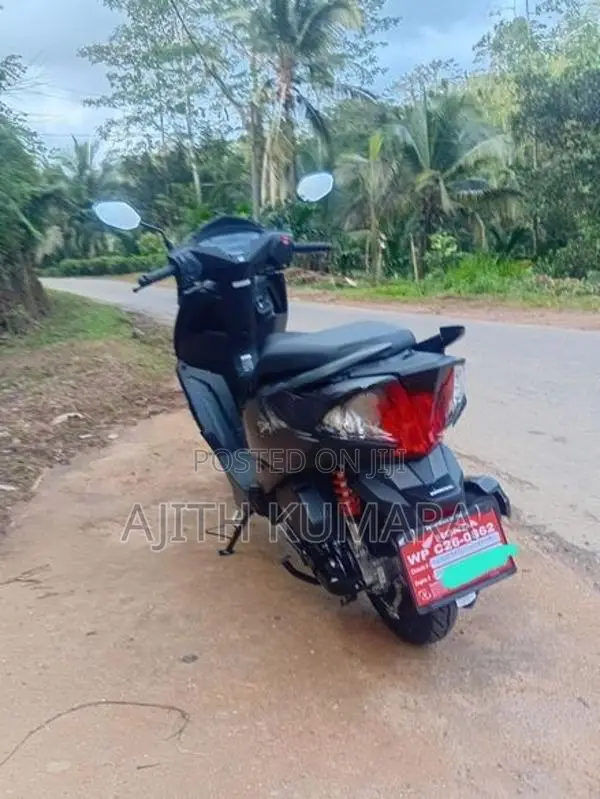 Honda Dio DLX 2026