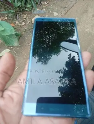Sony Xperia XZ2 (Used)