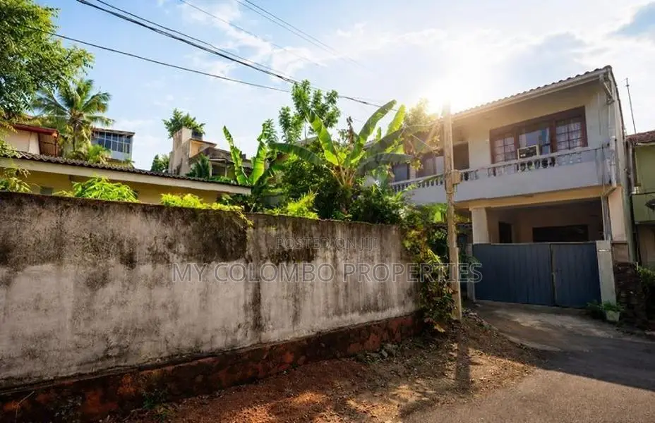 House for Sale in Kotte Ref #H4593