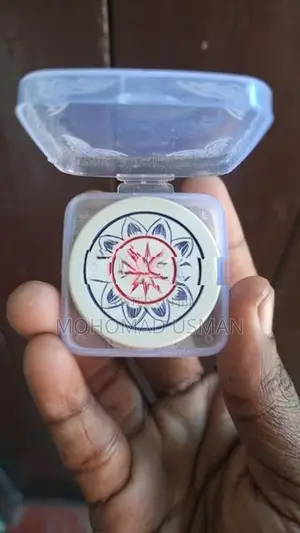 Carrom Striker