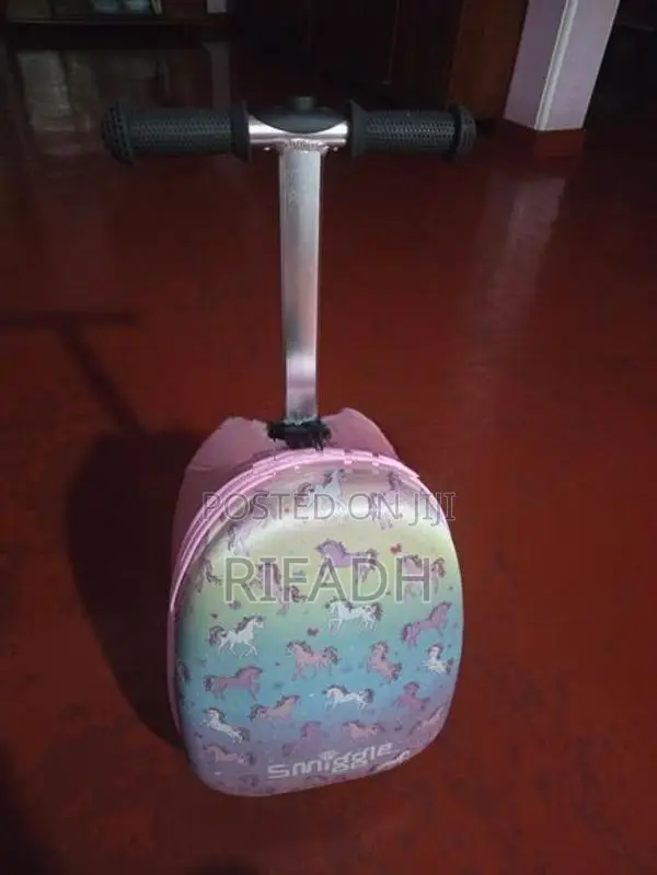 Smiggle Scooter Suit Case