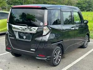 Toyota Roomy Custom GT Turbo 2025