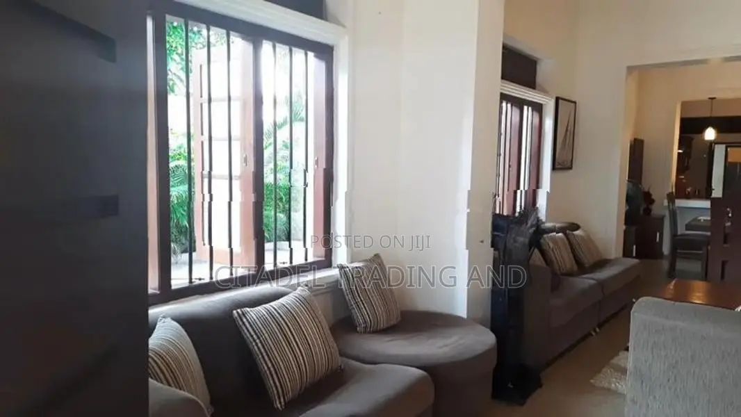 Single Storey House for Sale in Mount Lavinia - Ch1768